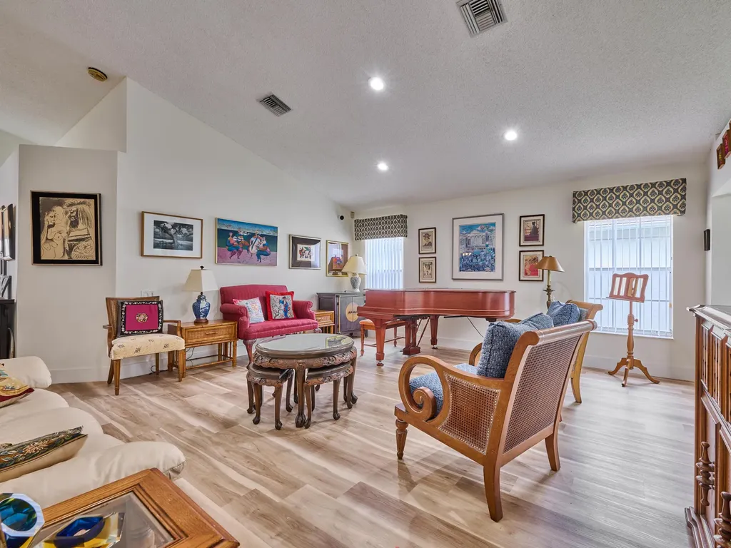 6093 Bay Isle Drive Boynton Beach FL 33437
