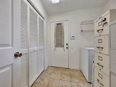 6093 Bay Isle Drive Boynton Beach FL 33437