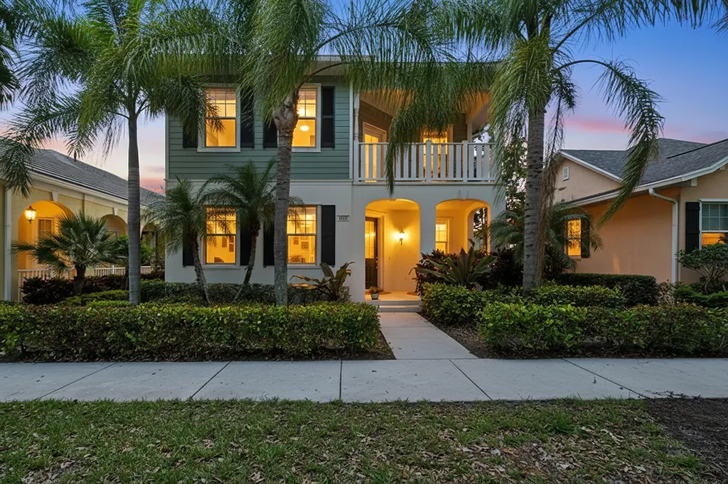 2672 E Community Drive Jupiter FL 33458