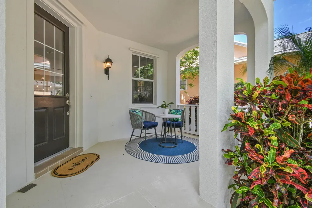 2672 E Community Drive Jupiter FL 33458