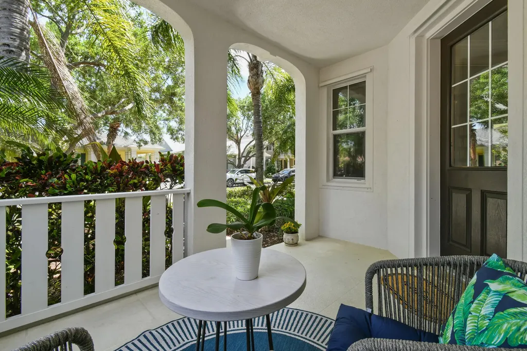 2672 E Community Drive Jupiter FL 33458
