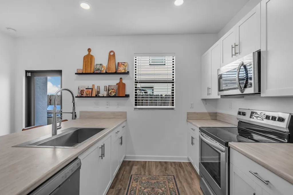 524 SW 19th Way Fort Lauderdale FL 33312