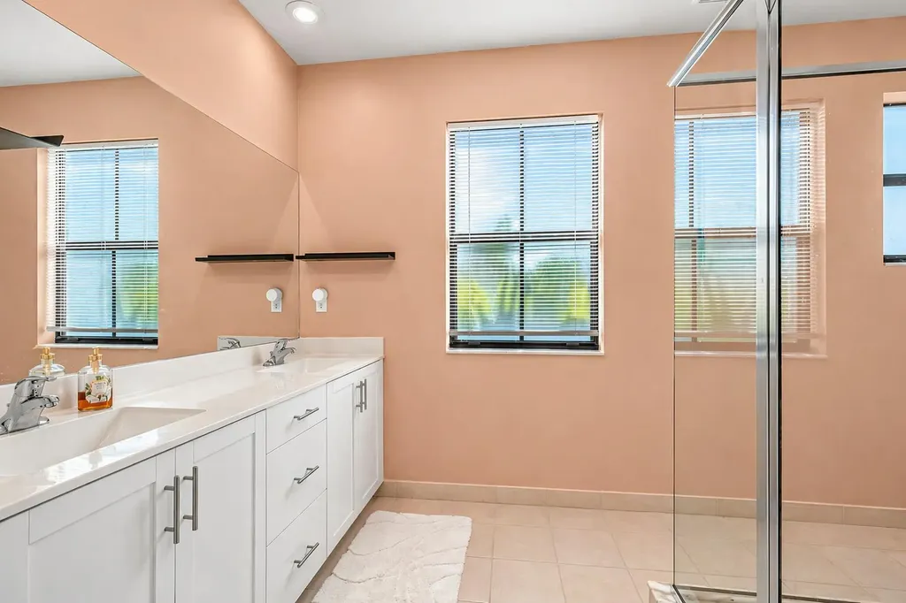 524 SW 19th Way Fort Lauderdale FL 33312