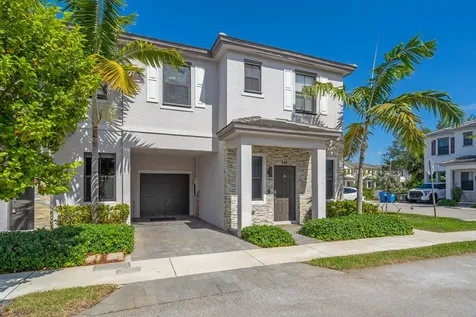 524 SW 19th Way Fort Lauderdale FL 33312