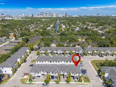 524 SW 19th Way Fort Lauderdale FL 33312