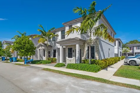 524 SW 19th Way Fort Lauderdale FL 33312