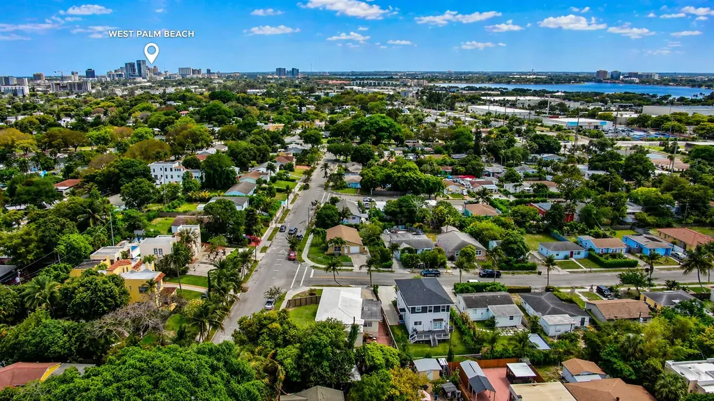 901 39th Street West Palm Beach FL 33407
