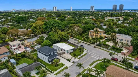 901 39th Street West Palm Beach FL 33407