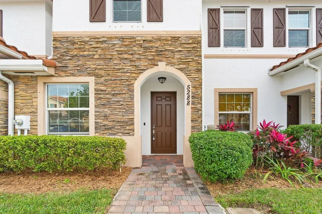 5288 Ashley River Road West Palm Beach FL 33417