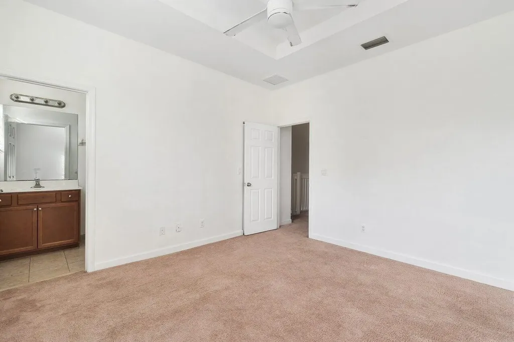 5288 Ashley River Road West Palm Beach FL 33417