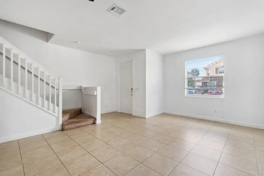 5288 Ashley River Road West Palm Beach FL 33417