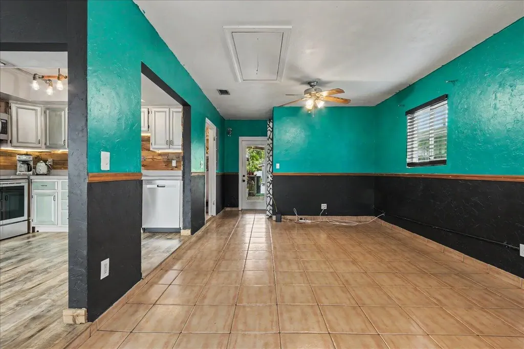 411 SW 1st Street Boca Raton FL 33432