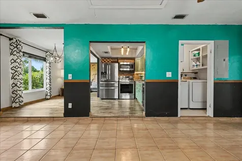 411 SW 1st Street Boca Raton FL 33432