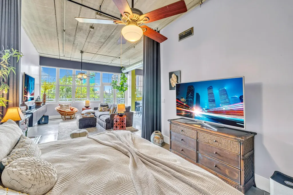 425 N Andrews Avenue Fort Lauderdale FL 33301