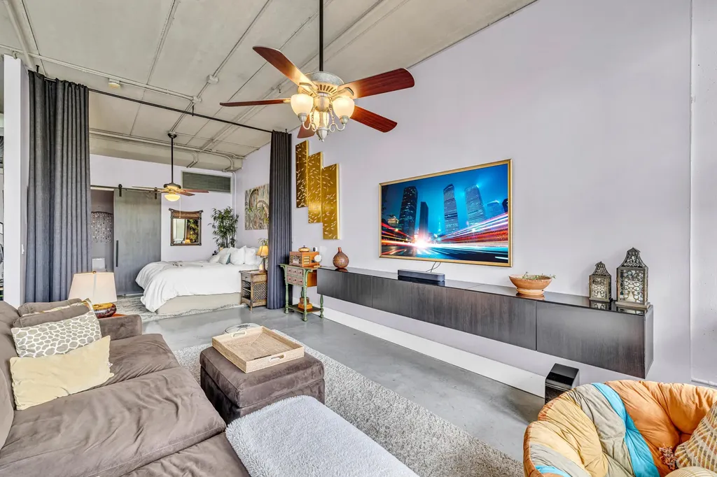 425 N Andrews Avenue Fort Lauderdale FL 33301