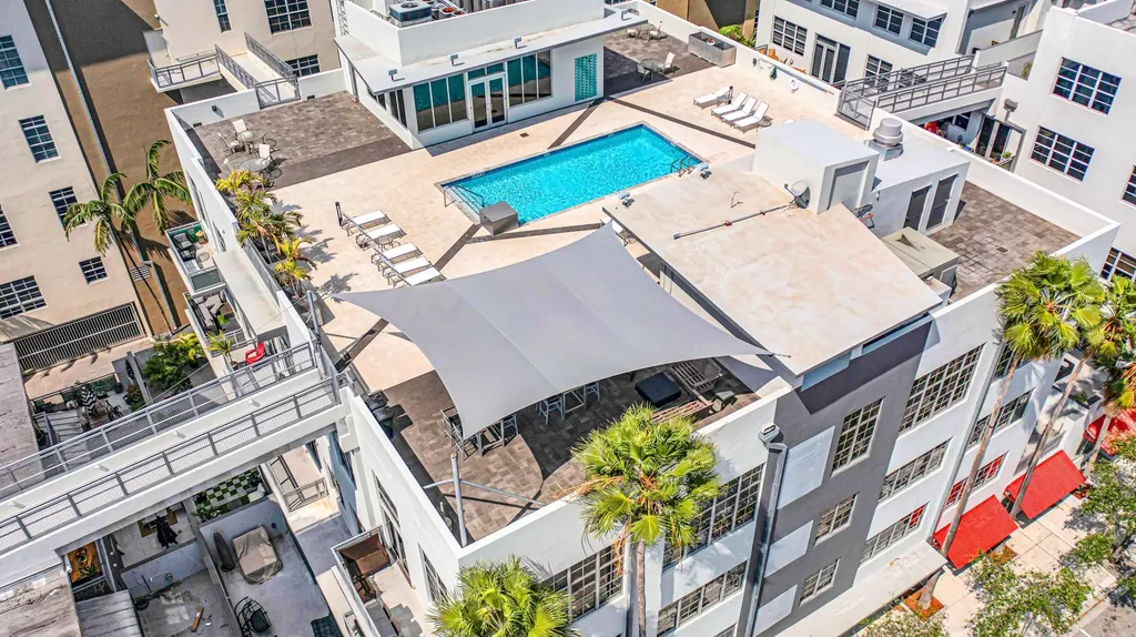 425 N Andrews Avenue Fort Lauderdale FL 33301