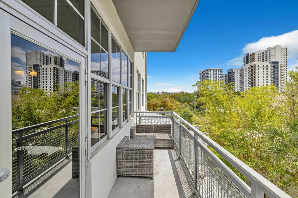 425 N Andrews Avenue Fort Lauderdale FL 33301