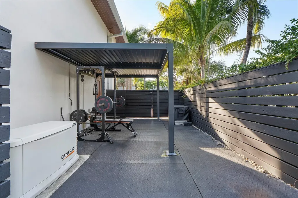 500 NE 14th Avenue Fort Lauderdale FL 33301