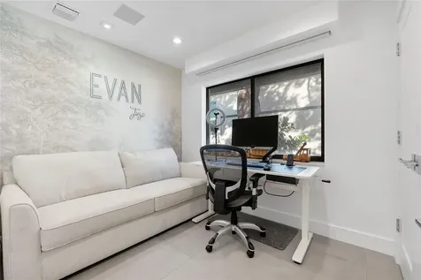 500 NE 14th Avenue Fort Lauderdale FL 33301