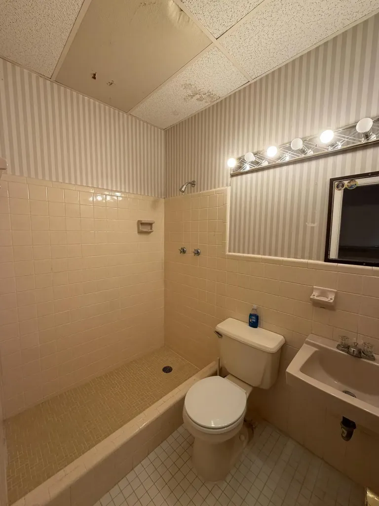 3060 N Federal Highway Boca Raton FL 33431