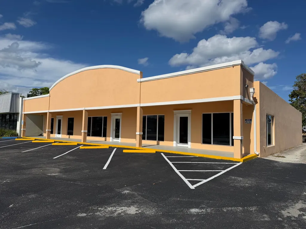 3060 N Federal Highway Boca Raton FL 33431