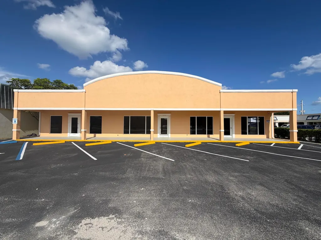 3060 N Federal Highway Boca Raton FL 33431