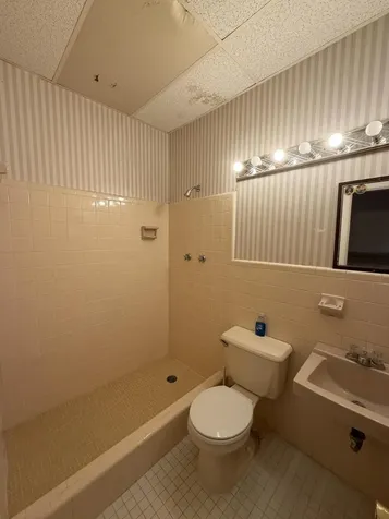 3060 N Federal Highway Boca Raton FL 33431