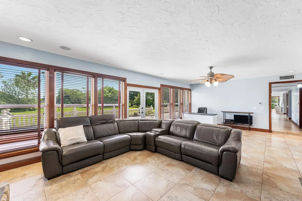 10170 Calumet Lane Lake Worth FL 33467