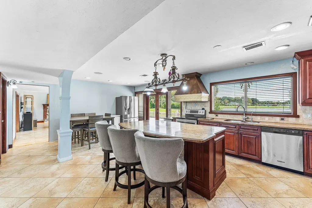 10170 Calumet Lane Lake Worth FL 33467