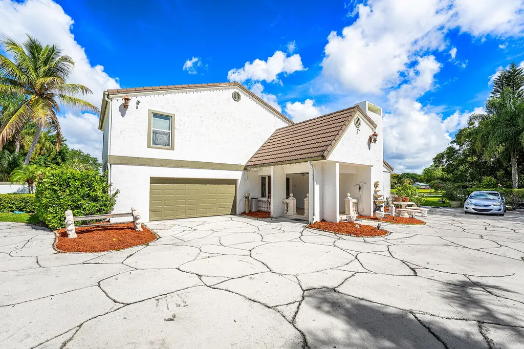 10170 Calumet Lane Lake Worth FL 33467