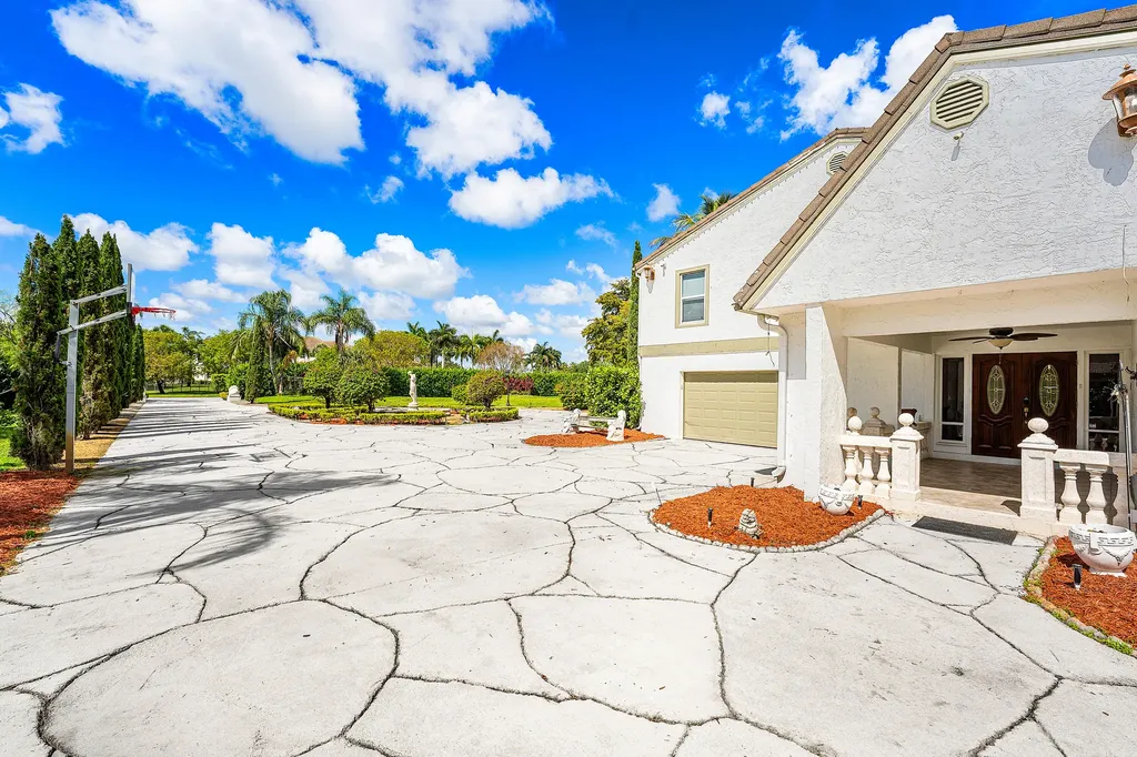 10170 Calumet Lane Lake Worth FL 33467