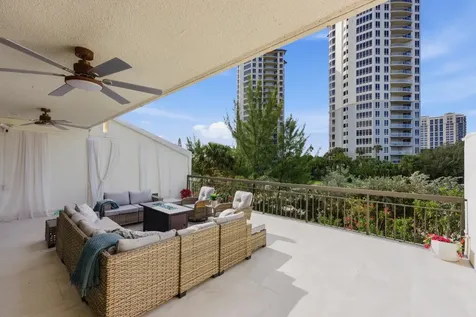 3972 N Ocean Drive Singer Island FL 33404
