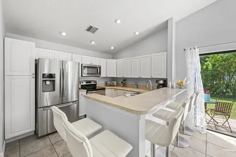 21059 Rustlewood Avenue Boca Raton FL 33428