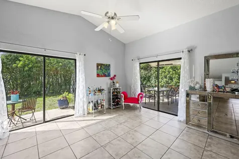21059 Rustlewood Avenue Boca Raton FL 33428