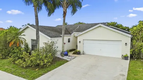 21059 Rustlewood Avenue Boca Raton FL 33428