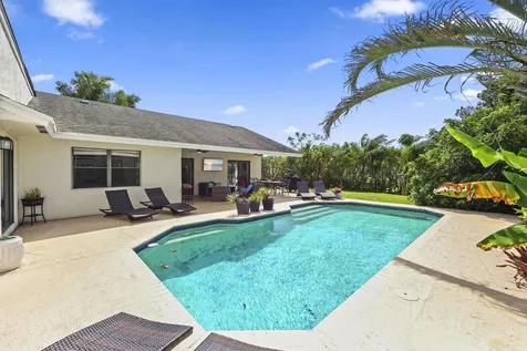 21059 Rustlewood Avenue Boca Raton FL 33428