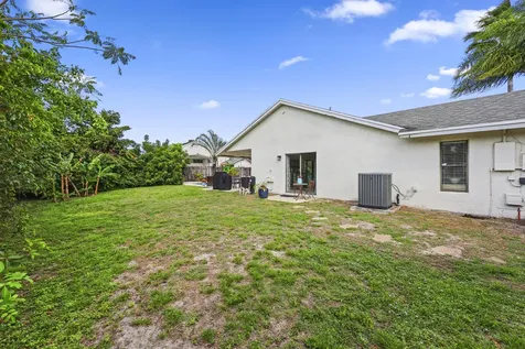 21059 Rustlewood Avenue Boca Raton FL 33428