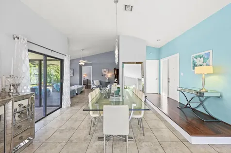 21059 Rustlewood Avenue Boca Raton FL 33428