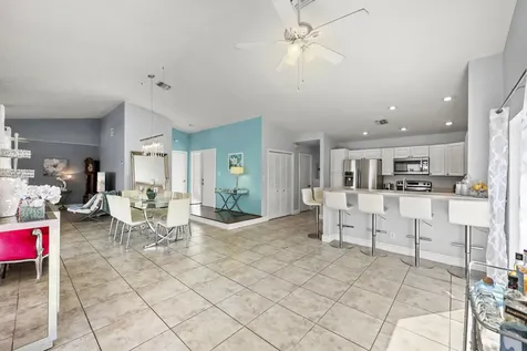 21059 Rustlewood Avenue Boca Raton FL 33428