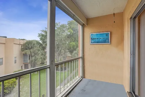 8390 Lagos De Campo Boulevard Tamarac FL 33321
