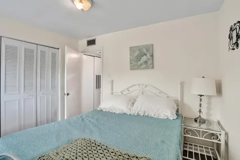 8390 Lagos De Campo Boulevard Tamarac FL 33321