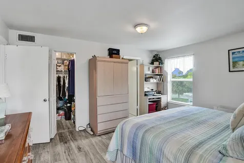 8390 Lagos De Campo Boulevard Tamarac FL 33321