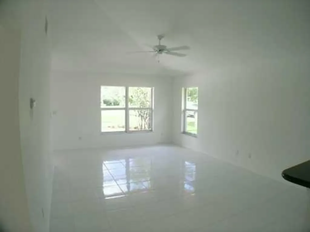 4879 Lincoln Road Delray Beach FL 33445