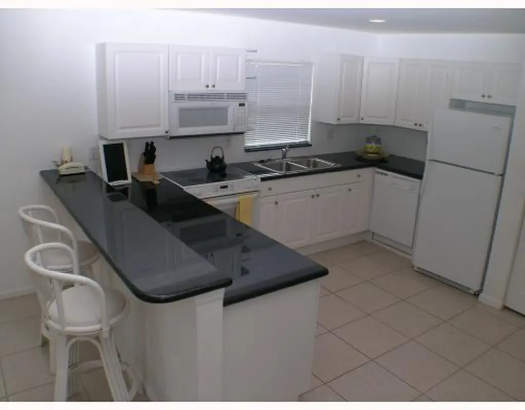 4879 Lincoln Road Delray Beach FL 33445