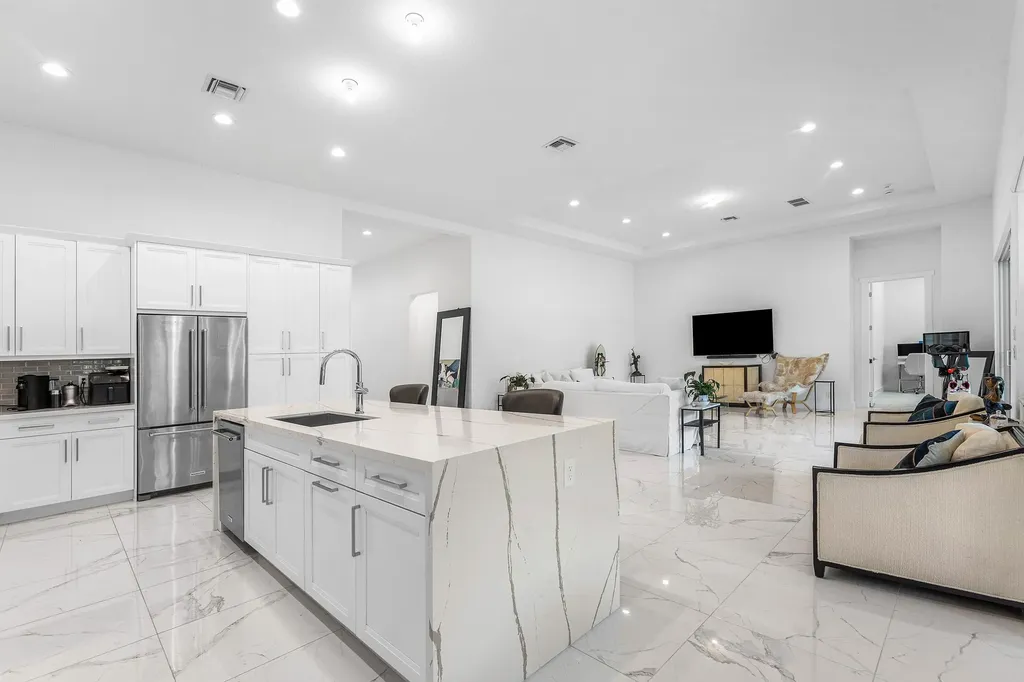 9256 Crestview Circle Palm Beach Gardens FL 33412