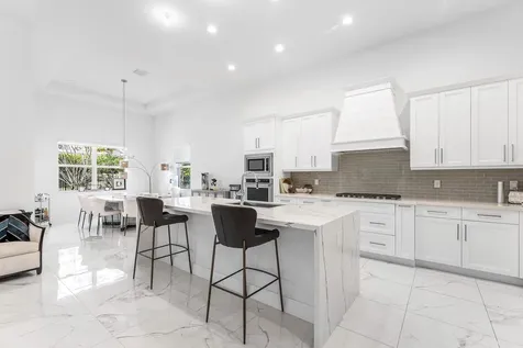 9256 Crestview Circle Palm Beach Gardens FL 33412