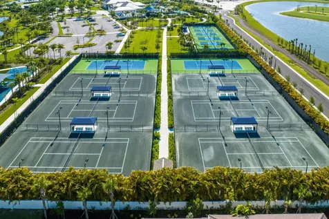 9256 Crestview Circle Palm Beach Gardens FL 33412