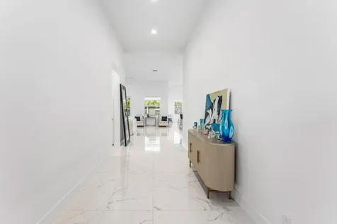 9256 Crestview Circle Palm Beach Gardens FL 33412