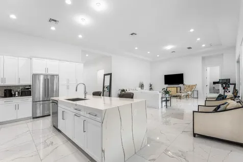9256 Crestview Circle Palm Beach Gardens FL 33412