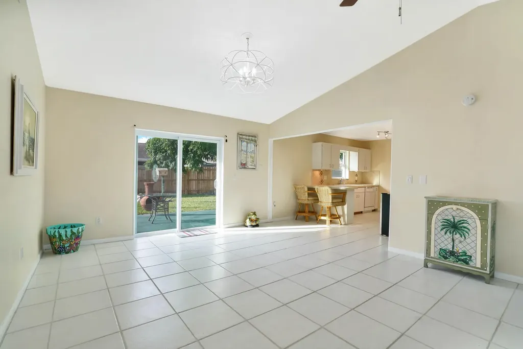 3736 Coelebs Avenue Boynton Beach FL 33436